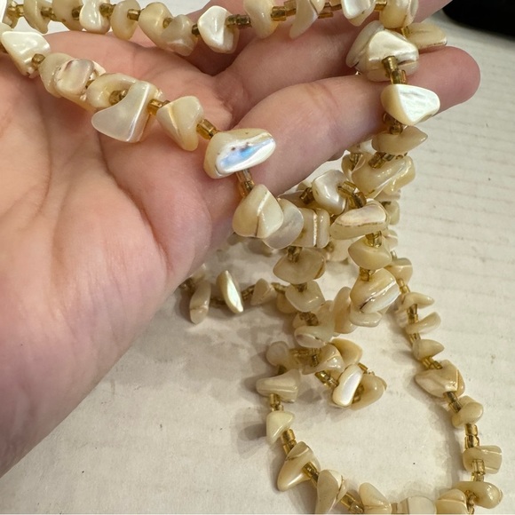 Vintage Artisan Mother of Pearl and Beaded Butterscotch Necklace Handmade - Picture 16 of 16